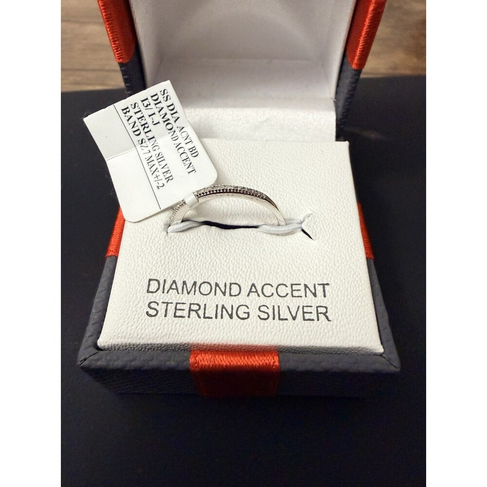 Sterling Silver Diamond Accent Band | Size 7 |